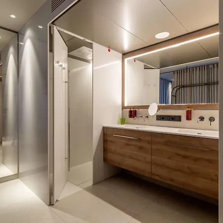 B'Mine Hotel Frankfurt Airport Francfort-sur-le-Main Extérieur photo